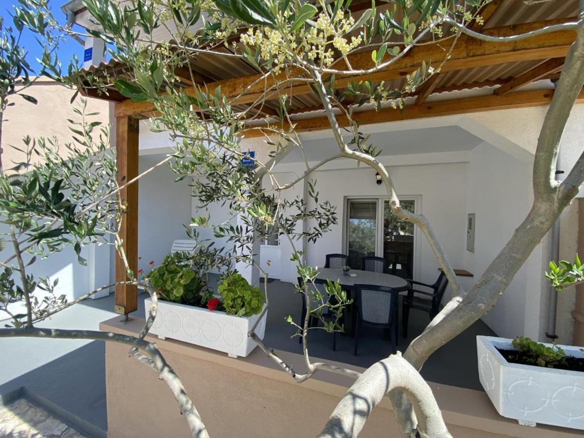 Apartments Zvonimir Privlaka  Dış mekan fotoğraf