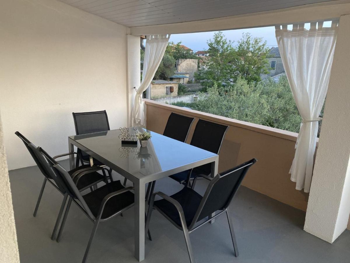 Apartments Zvonimir Privlaka  Dış mekan fotoğraf